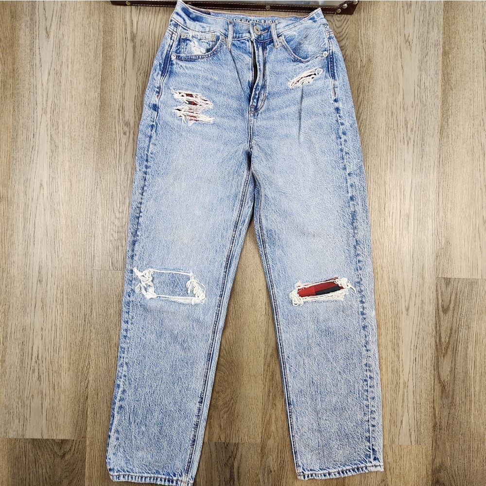 Ameeican Eagle Hifhest Rise 90's Boyfriend Jeans Size 2